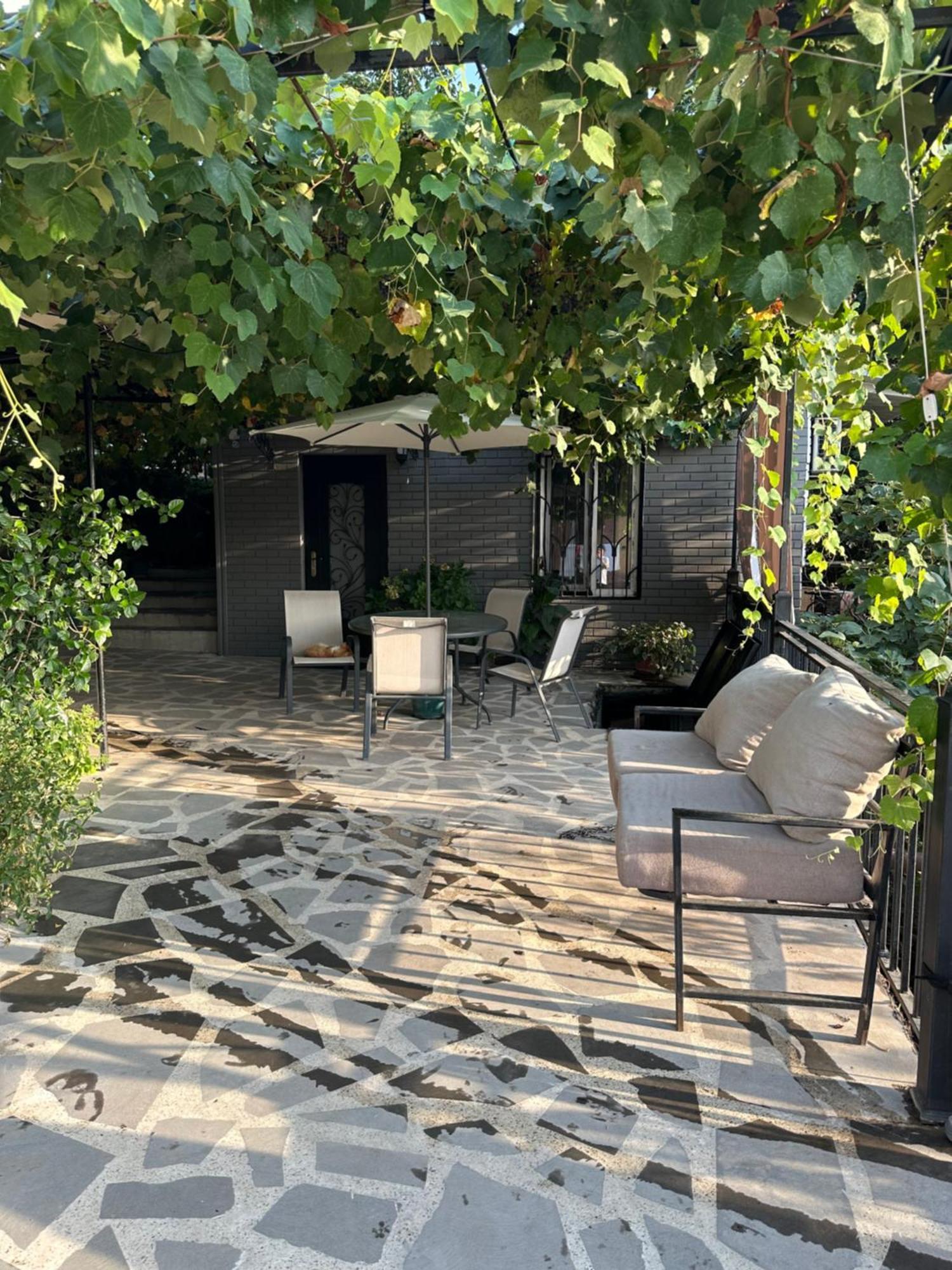 Apartment Lui Tiflis Dış mekan fotoğraf
